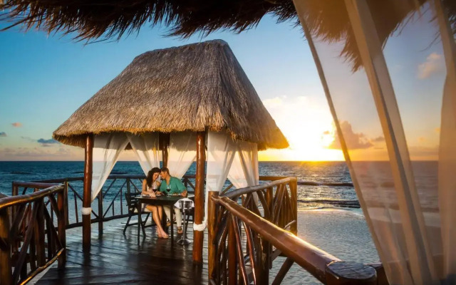 El Dorado Casitas Royale 