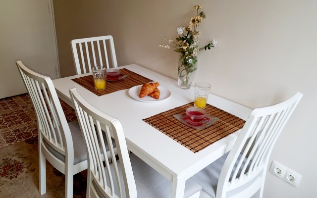 Beautiful Jewel in the TOP Centre