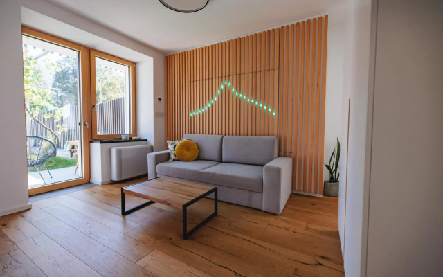 Emerald Valley Apartments