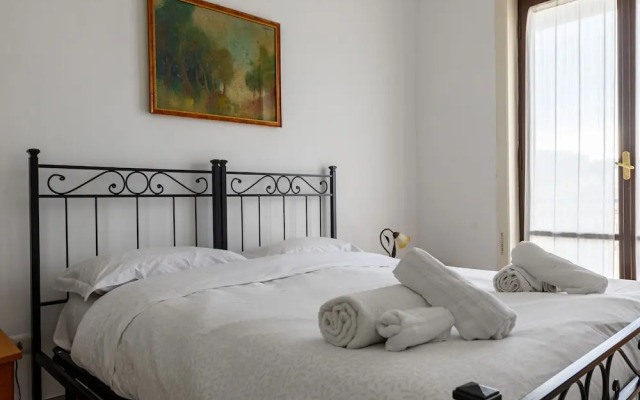 Via Coriolano 8 in Naples