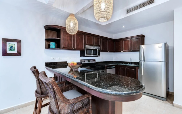 Incredible Beach Views in Fantastic Condo Complex