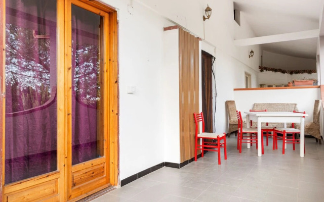 Pleasant Holiday Home in Tropea near Sea