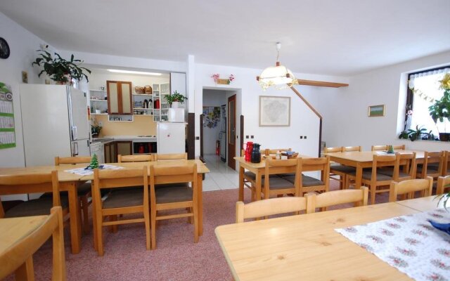 Pension 444