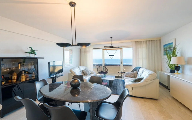 Flat in Koksijde With Sea Views