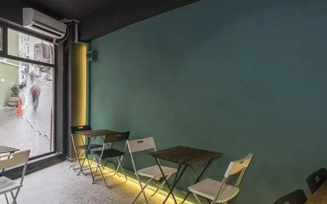 Haus Capsule Galata