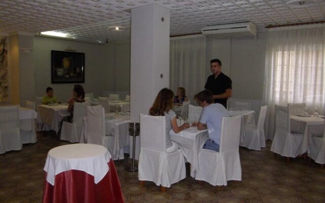 Hotel Sacratif