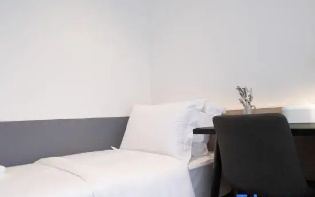 VicHaus Serviced Apartment