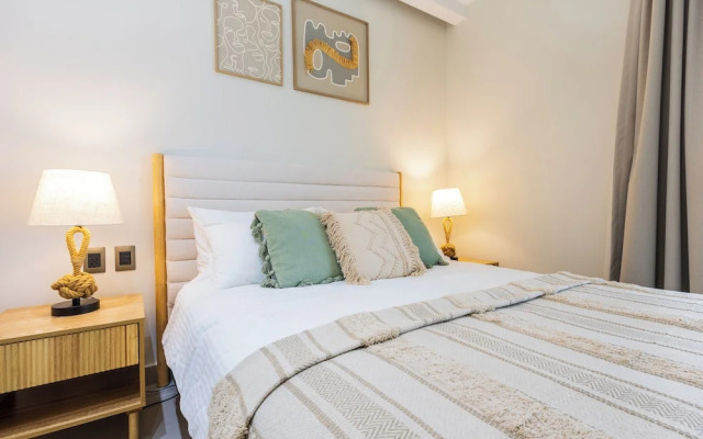 2BR Gardenia Retreat - Picuzzi & Pool