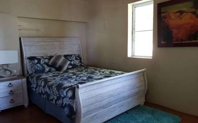 Little Indigo Apartments