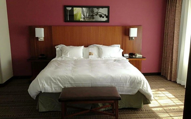 DoubleTree by Hilton Chatsworth