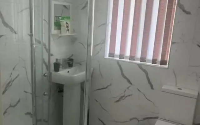 Stunning 3-bed House in Manchester