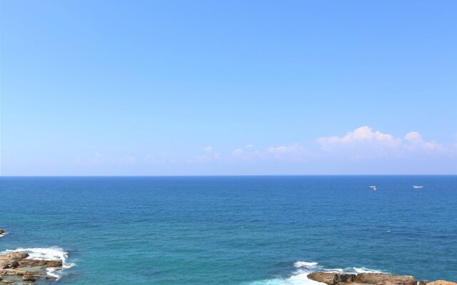 Sea View Hotel