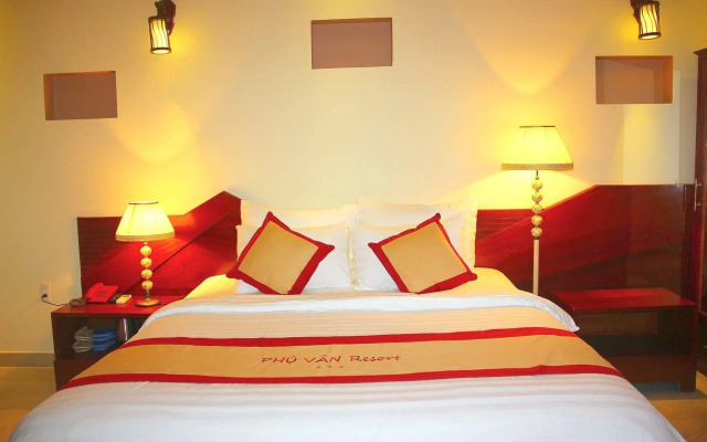 Phu Van Resort & Spa