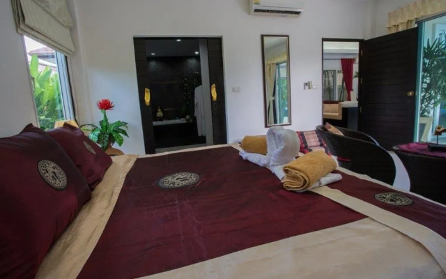 Cophi Villa 3 bd pool villa Nai harn