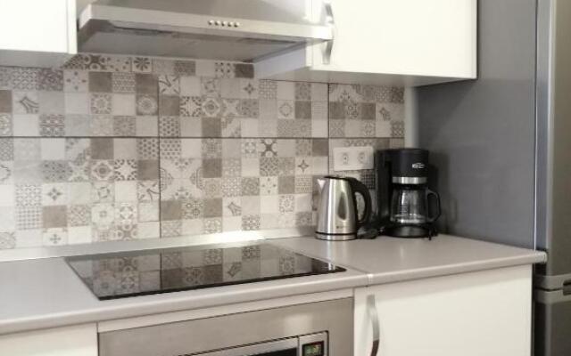 BIOMA Modern & Minimalist Apartment