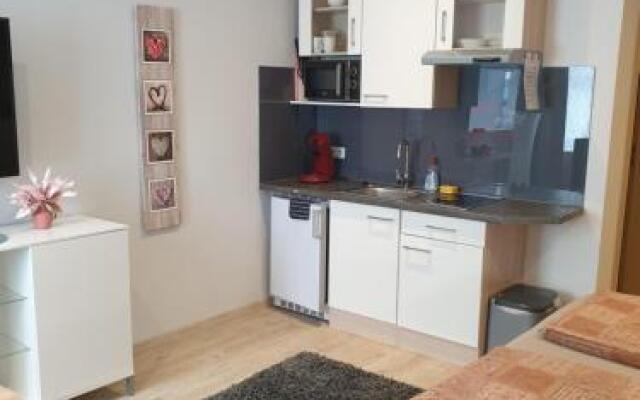 Hausner's Apartments