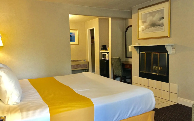 Pelican Inn Monterey