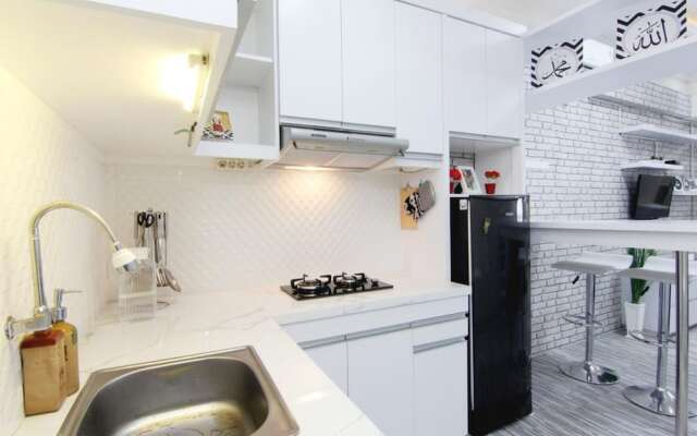 The Suite Metro Apartemen By Mm Pro