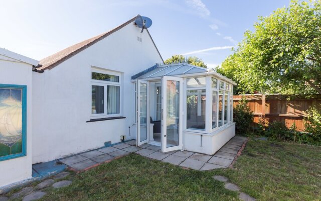 Milford On Sea Detached Bungalow