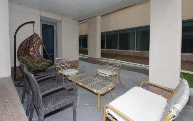 Classy 2Bhk With Big Terrace In 29 Boulevard - 301