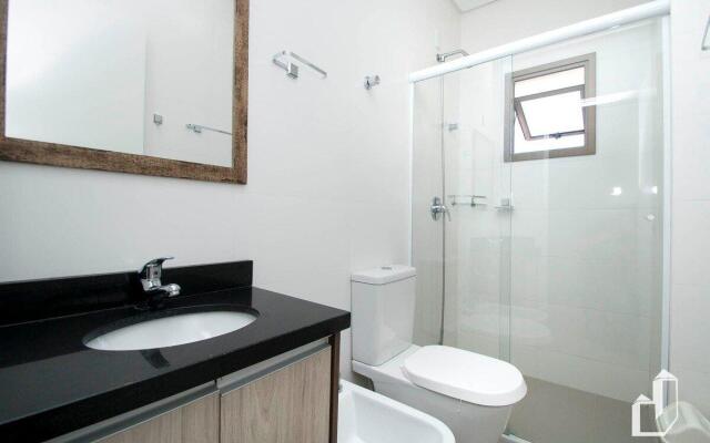 Apartamento com 02 dormitórios