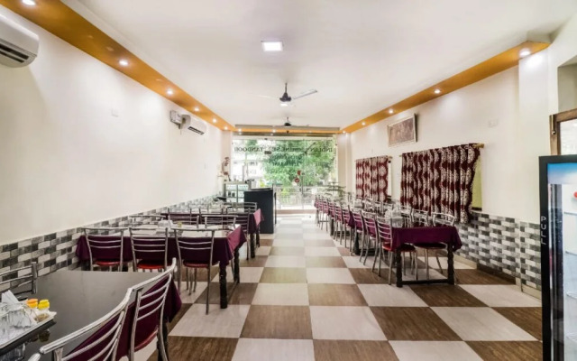 Hotel Dev Palace
