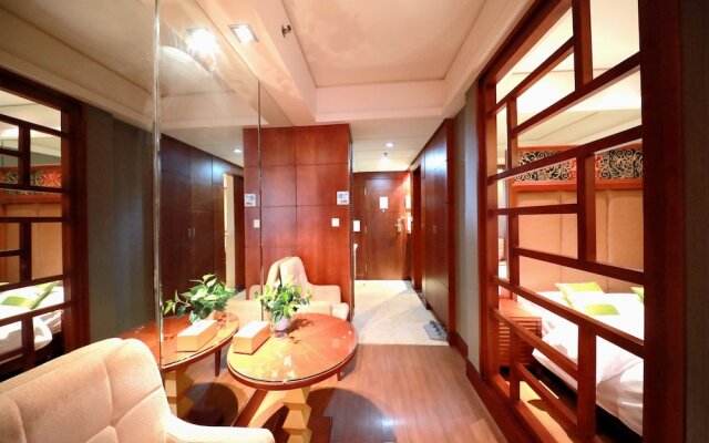 Nanchang Binjiang Holiday Apartment