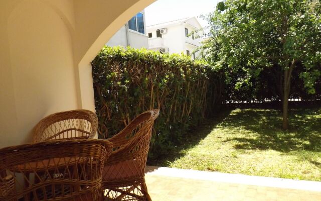 Three Bedroom Apartment With Garden