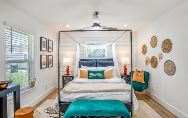 Sandy Toes Retreat by Ryson Vacation Rentals