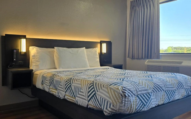 Motel 6 Slidell, LA - New Orleans