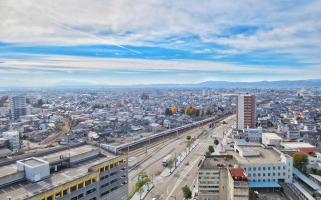 Takaoka Manten Hotel Ekimae