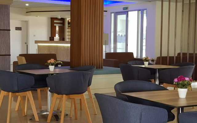 Seagull Hotel