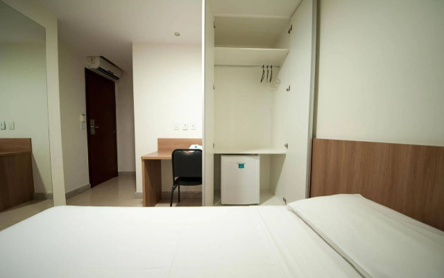 Premium Executive Hotel