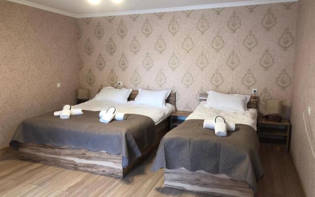Wander Kazbegi Hotel