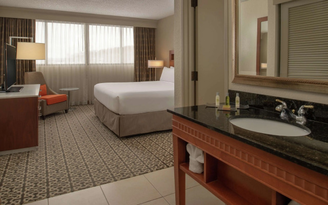 DoubleTree Suites by Hilton Seattle Airport - Southcenter