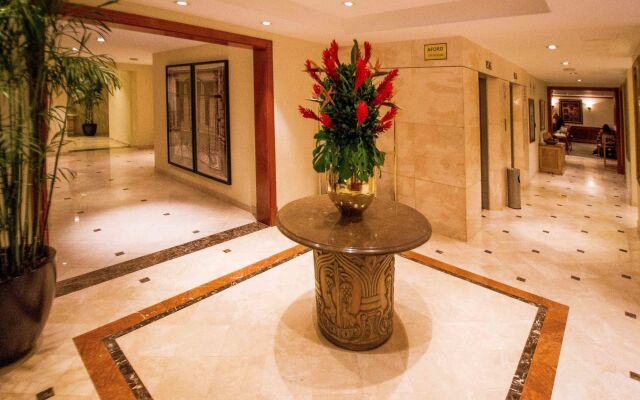 Los Tallanes Hotel & Suites