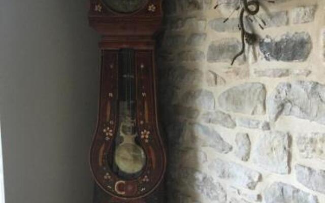 Le Mas Des Auges