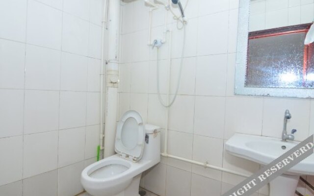 Fangcheng Hotel