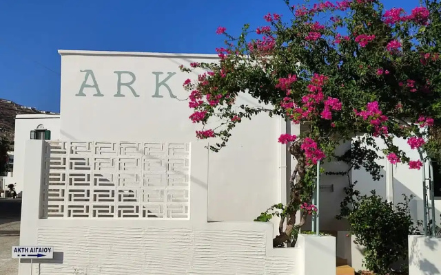 Ark Tinos