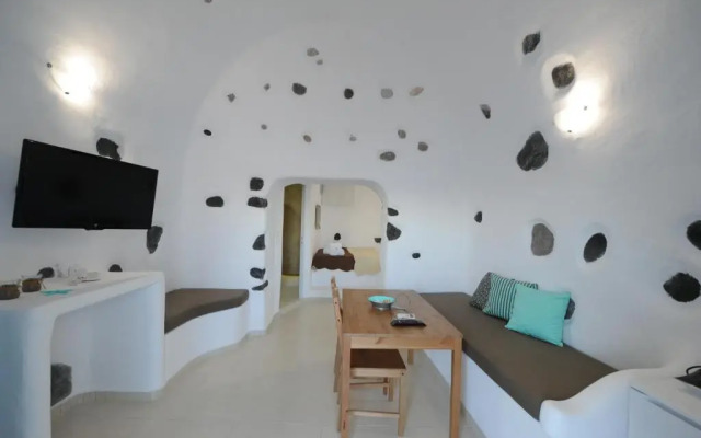 Manias Fira Residences