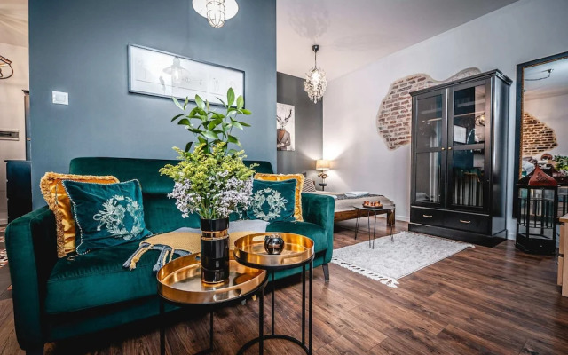 Queen Studio - LoftAffair