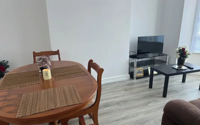 The Coral Guest House Fratton