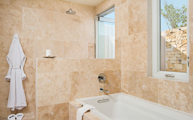 Sailrock South Caicos - Oceanview Villas & Suites