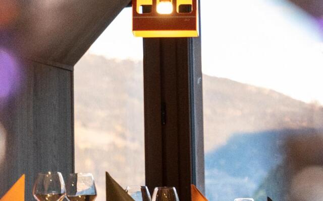 Hotel Base Camp Lodge - Bourg Saint Maurice