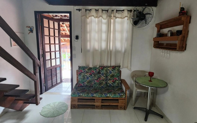 Apartamento super mobilhado com piscina e churrasqueira
