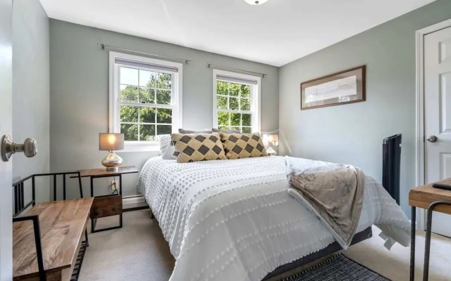 Maine Adventure 3BR Oasis Awaits!