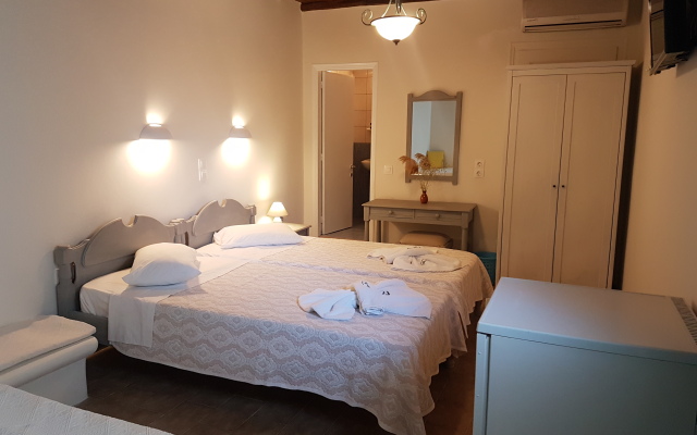 Naxos Beach Hotel