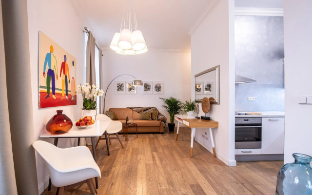 Modern Downtown APT - renovated, on ideal location