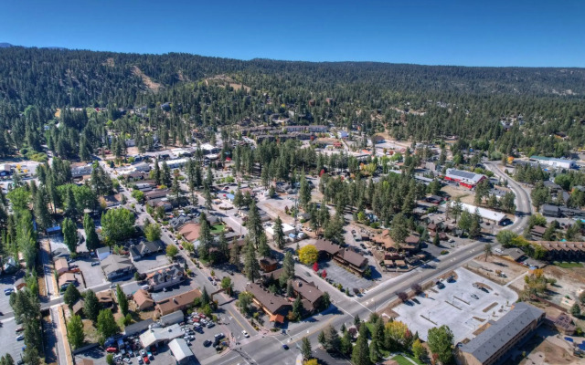 Robinhood Resort
