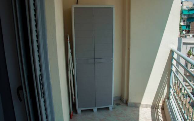 Cozy Flat near Athens City Center